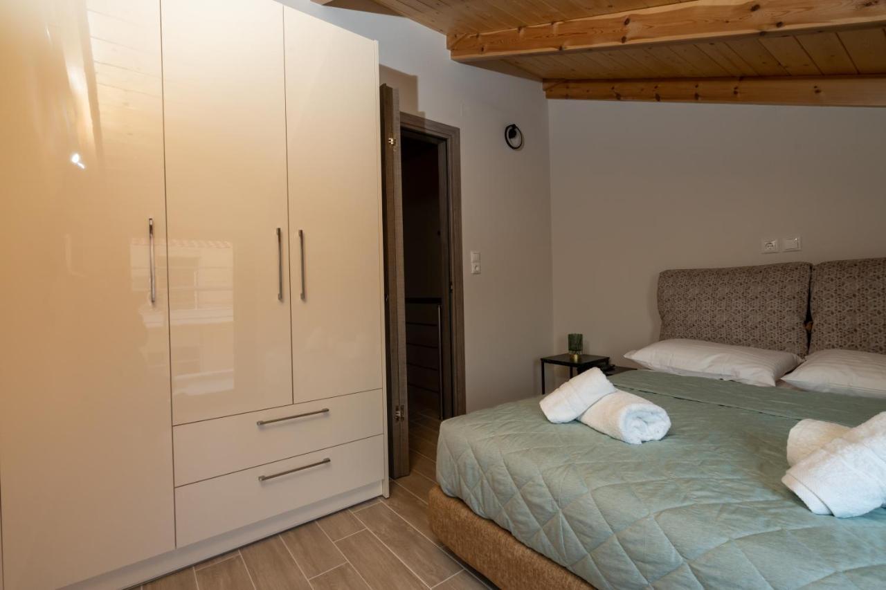 Comfy & Stylish Apt In Ioannina Apartment Exterior photo